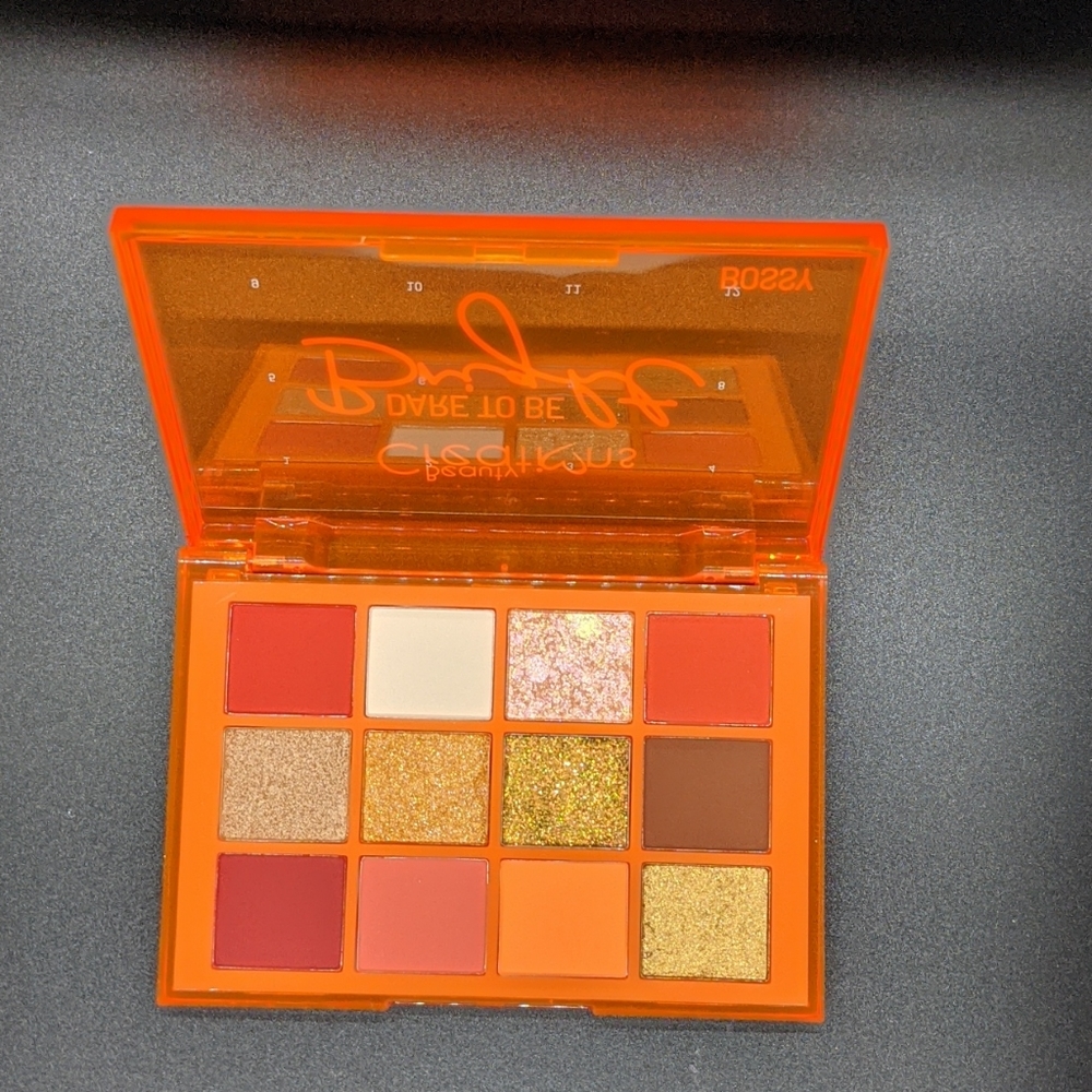 Orange Neon BOSSY Eyeshadow Palette